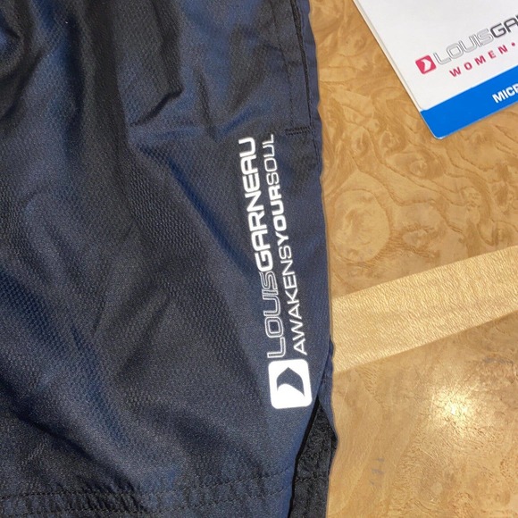 NWT!! Louis Garneau Women's Cycling Shorts Micron Light Size Small - Picture 3 of 11